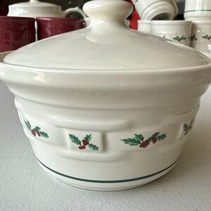 Longaberger Pottery Christmas‎ Holly Lidded Sugar Bowl Small Casserole Dish USA